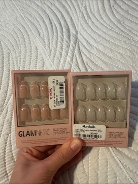 NIB GLAMNETIC NAILS BUNDLE